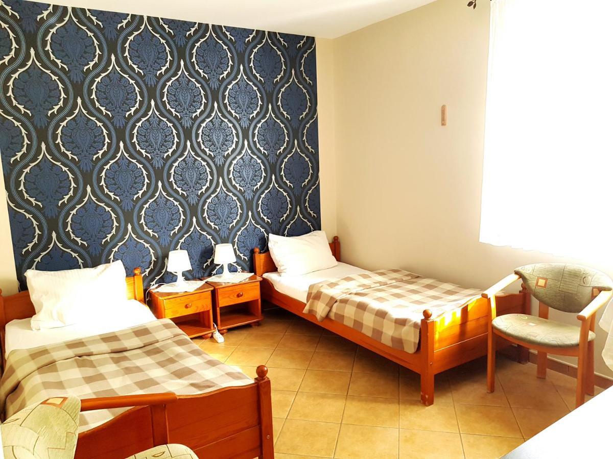 Hotel Diadem Jerzmionki Buitenkant foto