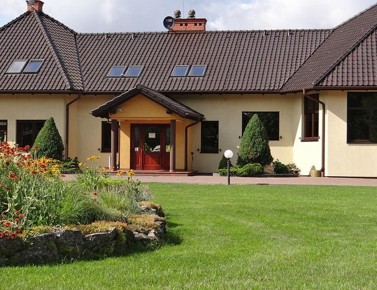 Hotel Diadem Jerzmionki Buitenkant foto